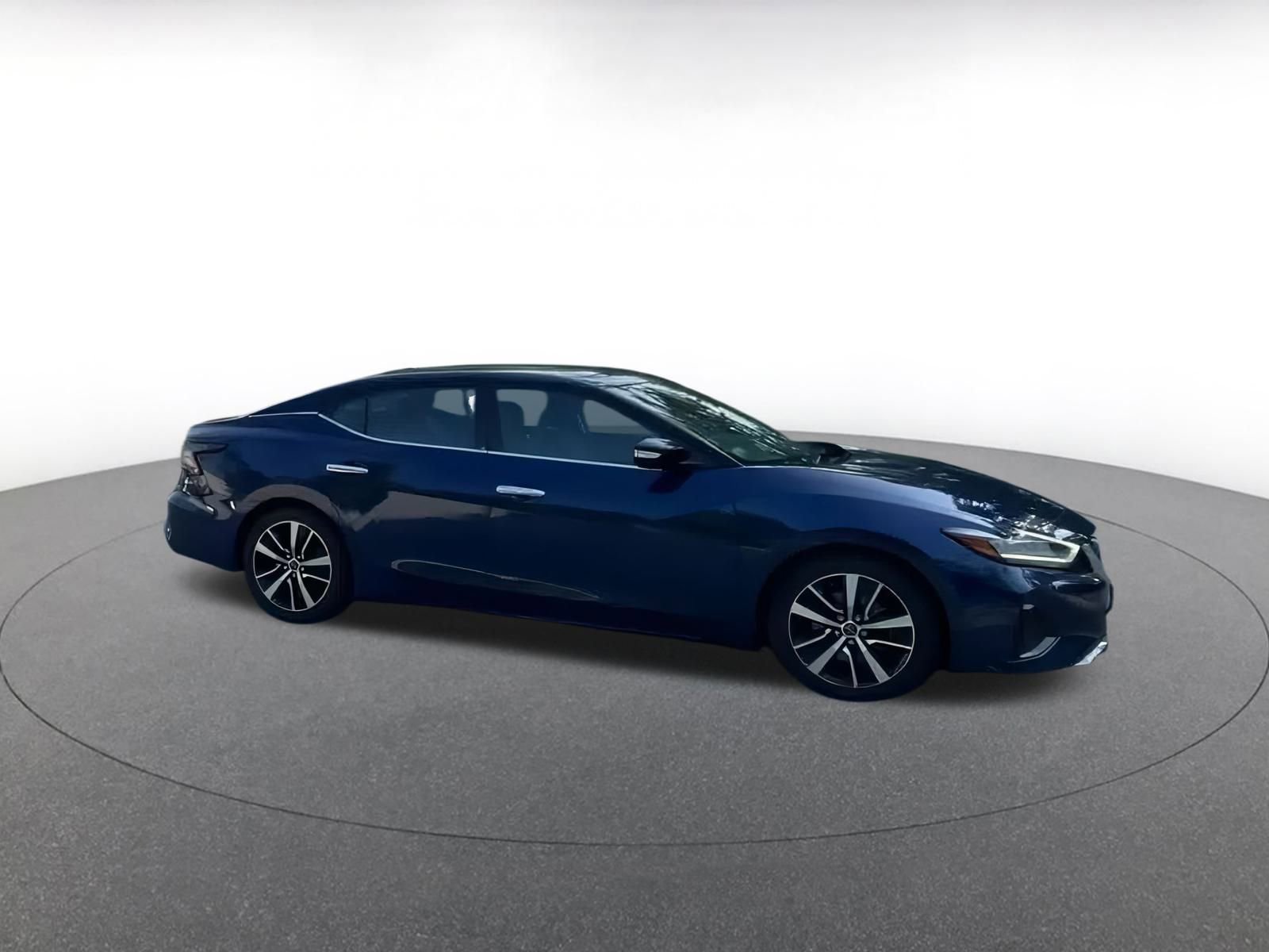 Thumbnail: 2023 Nissan Maxima - 2