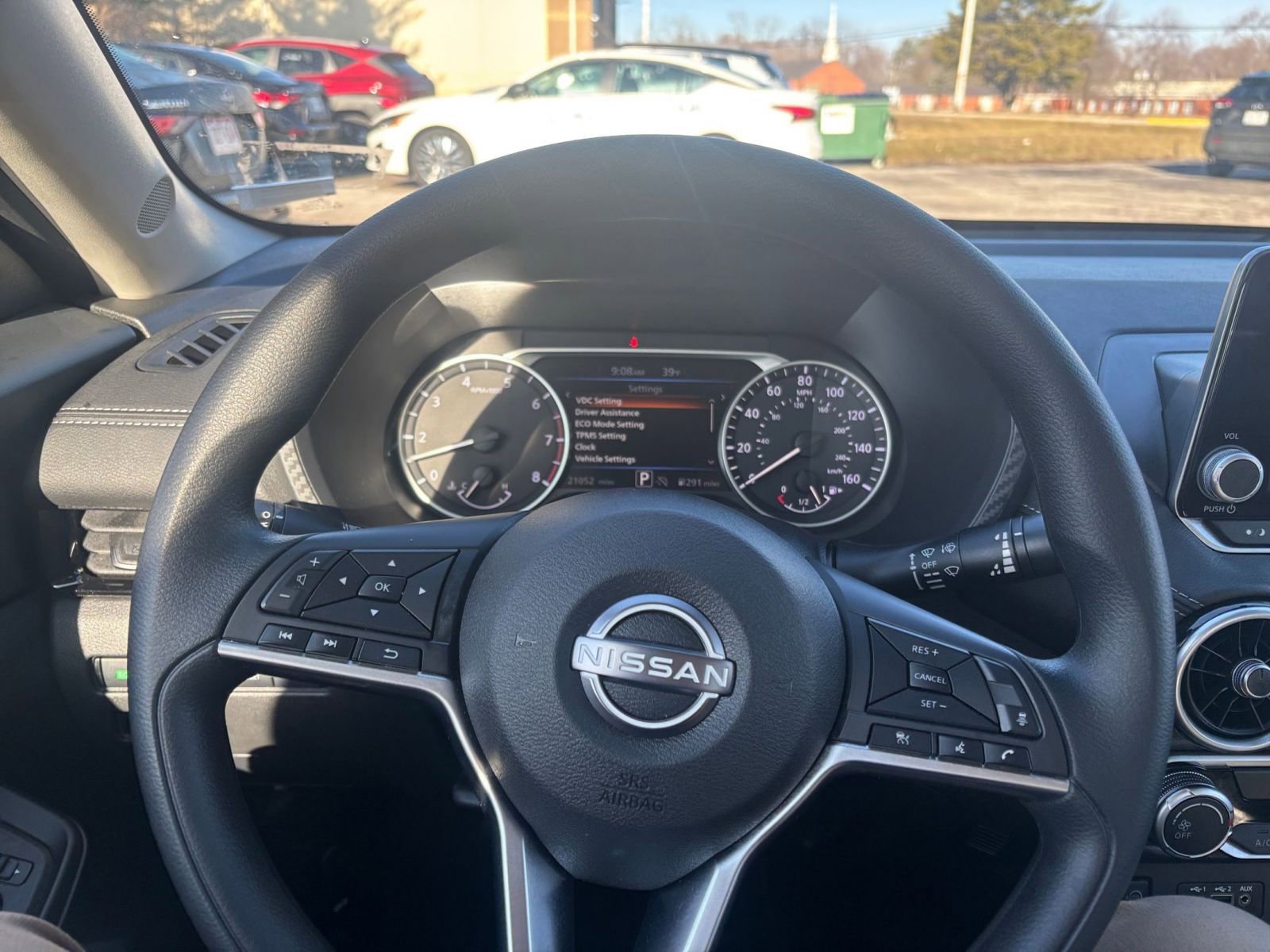 Thumbnail: 2025 Nissan Sentra - 32