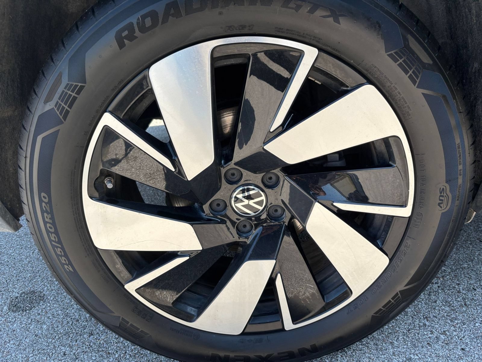 Thumbnail: 2026 Volkswagen Atlas - 31