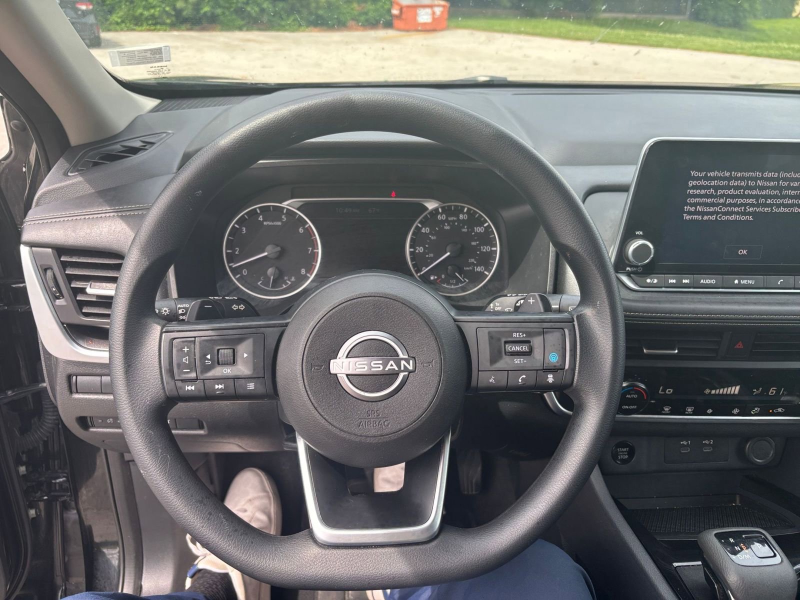 2024 Nissan Rogue SV 32