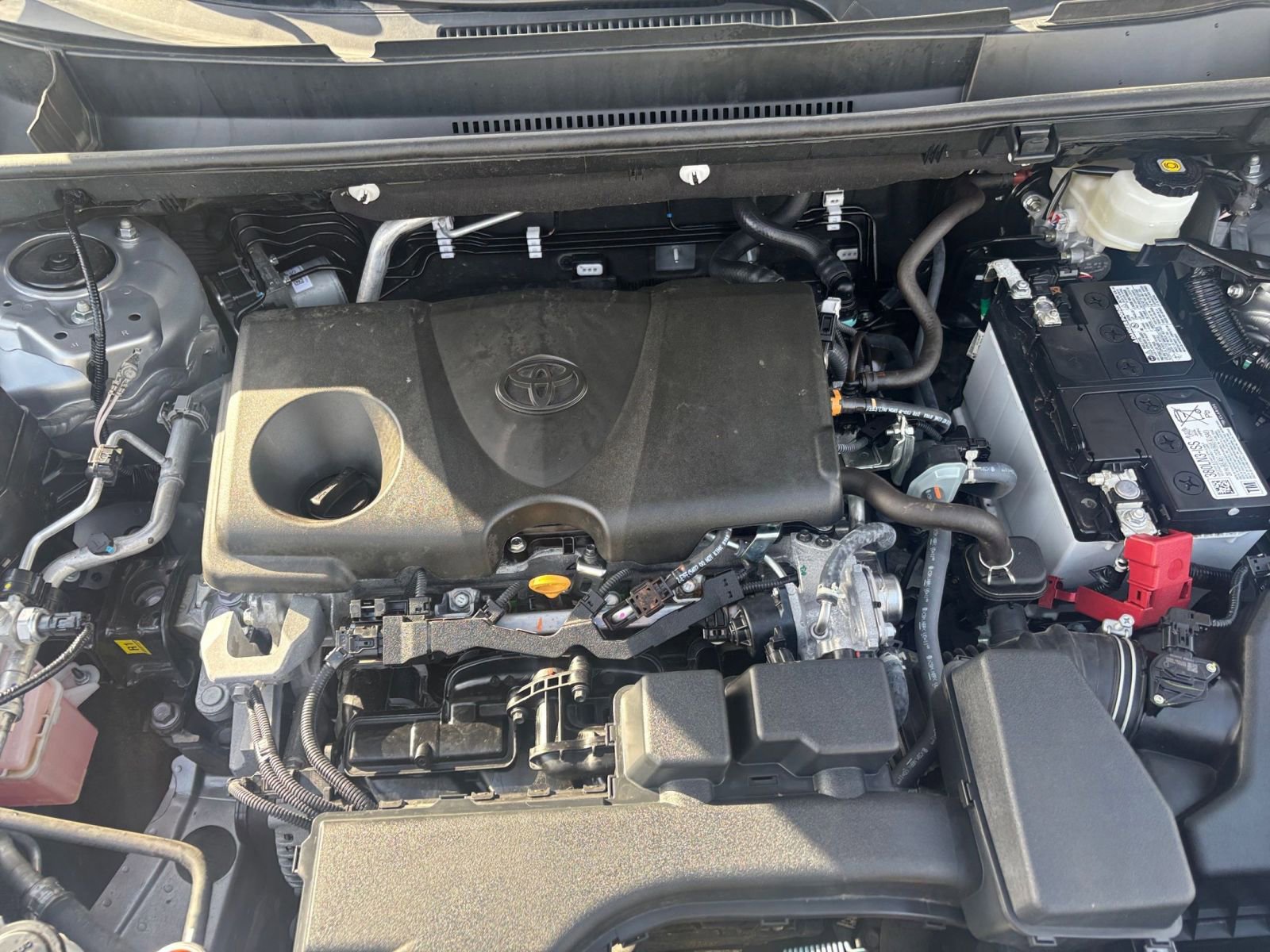 Thumbnail: 2025 Toyota RAV4 - 30