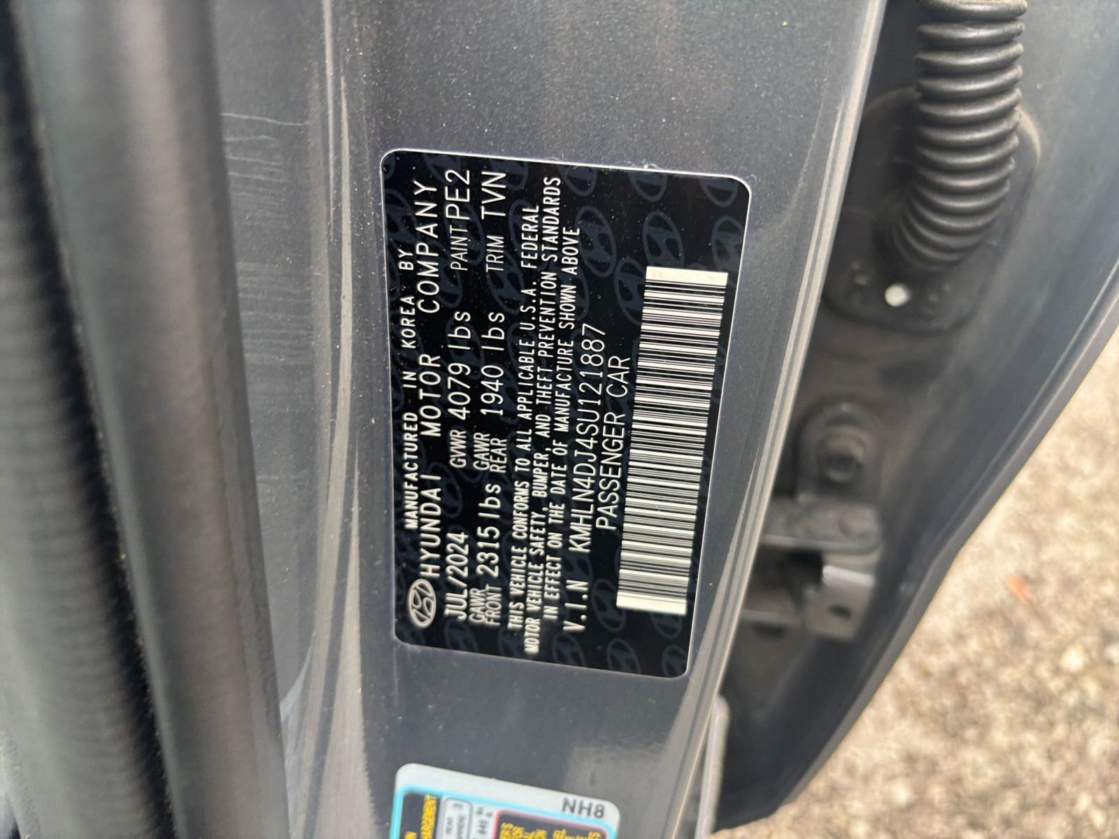 Thumbnail: 2025 Hyundai Elantra - 27