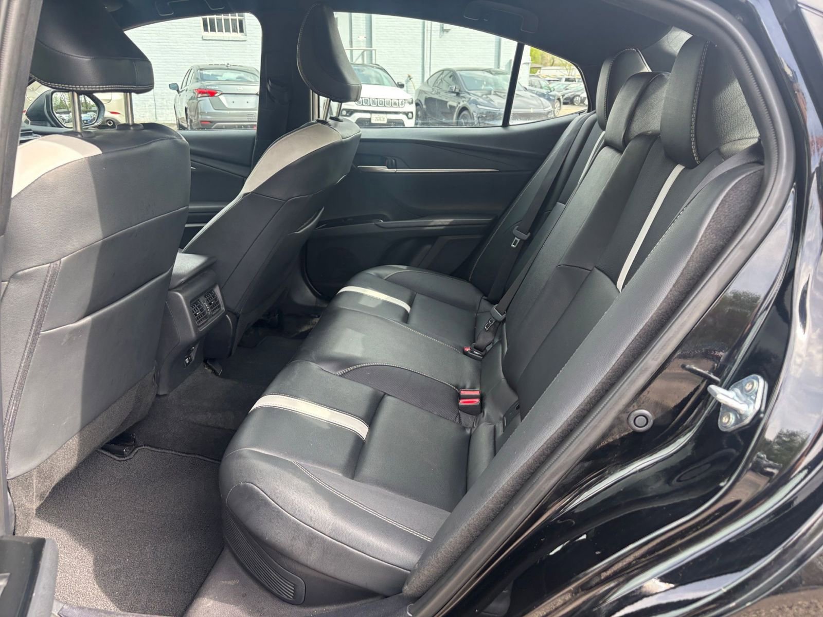 Thumbnail: 2025 Toyota Camry - 23