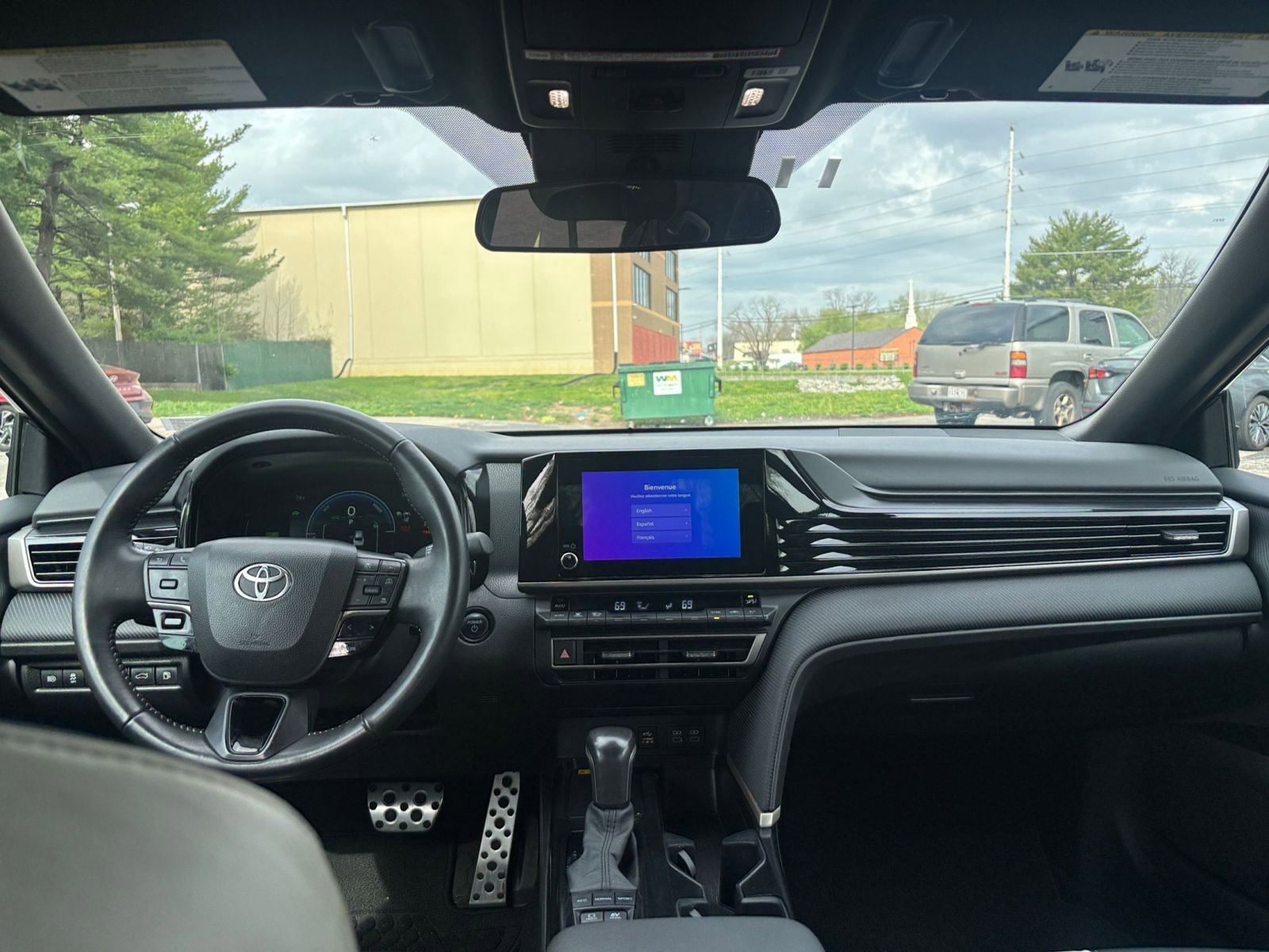 Thumbnail: 2025 Toyota Camry - 31