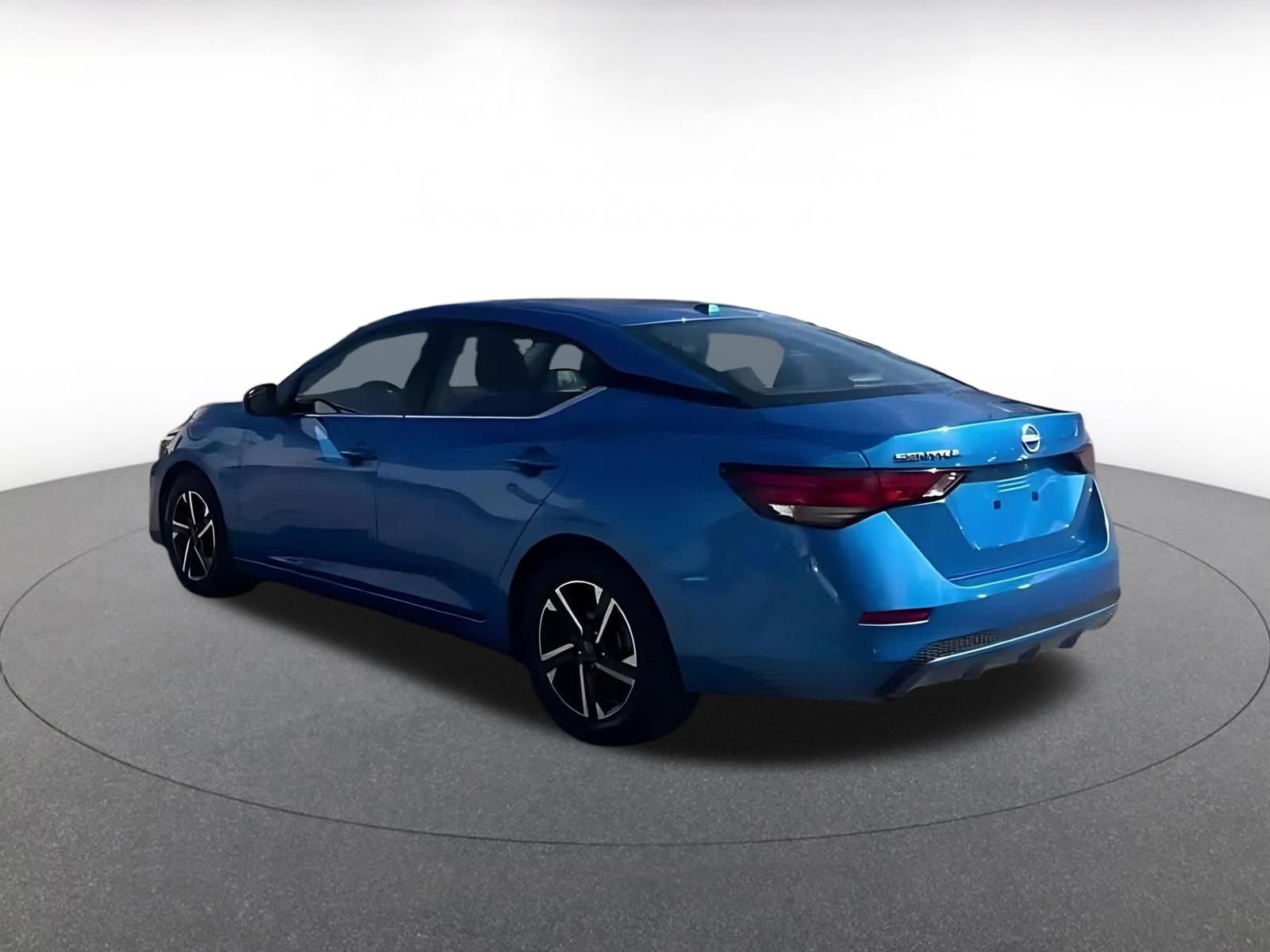 Thumbnail: 2025 Nissan Sentra - 8