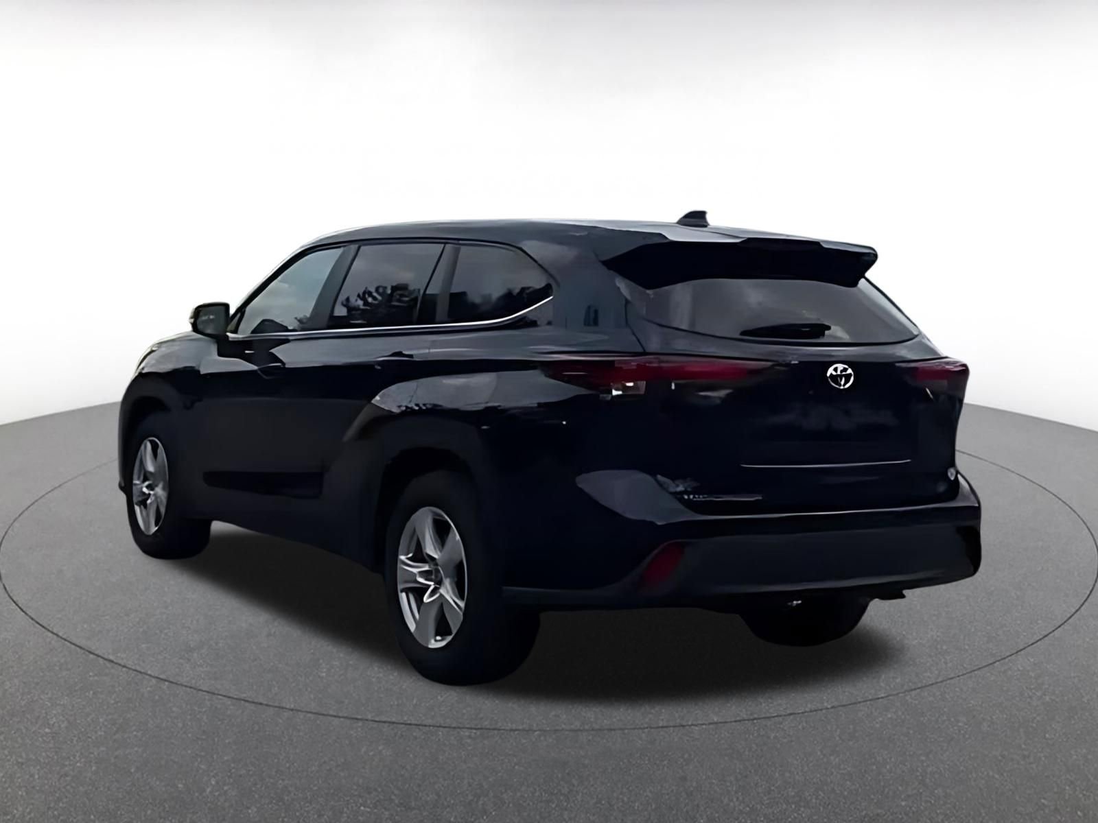 Thumbnail: 2025 Toyota Highlander - 10