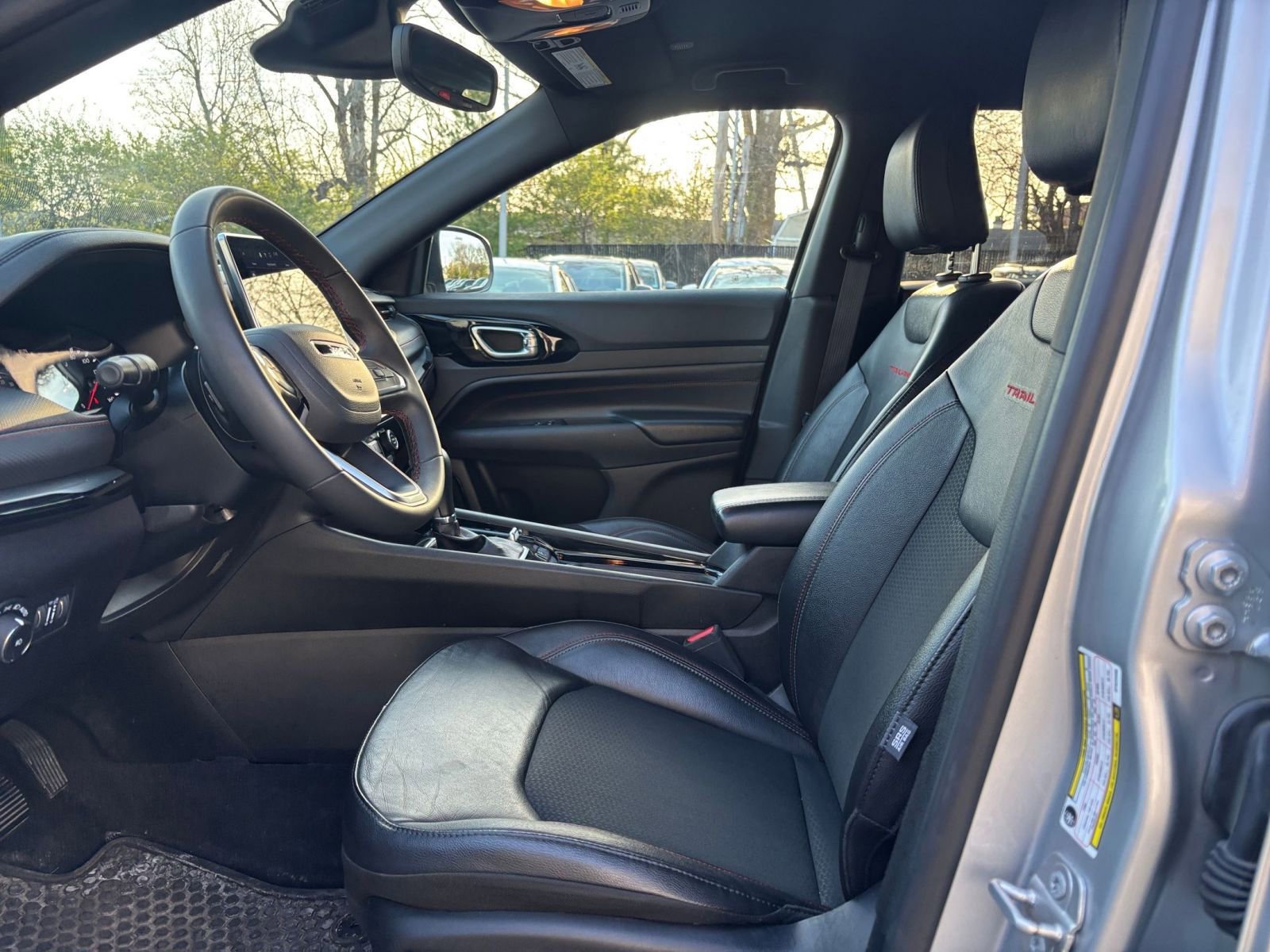 Thumbnail: 2025 Jeep Compass - 24