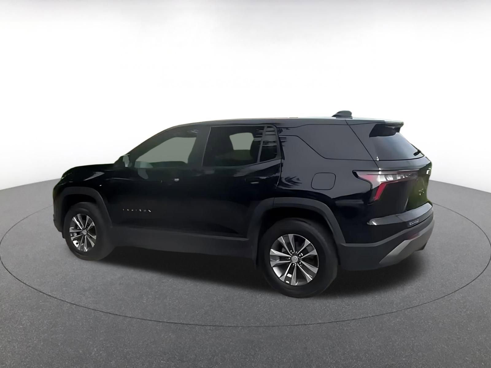 Thumbnail: 2025 Chevrolet Equinox - 11