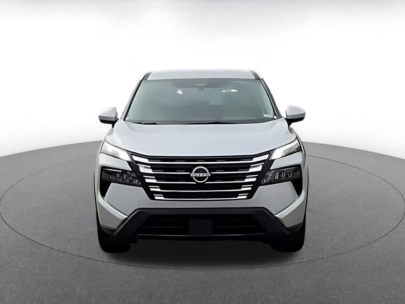 Thumbnail: 2025 Nissan Rogue - 4