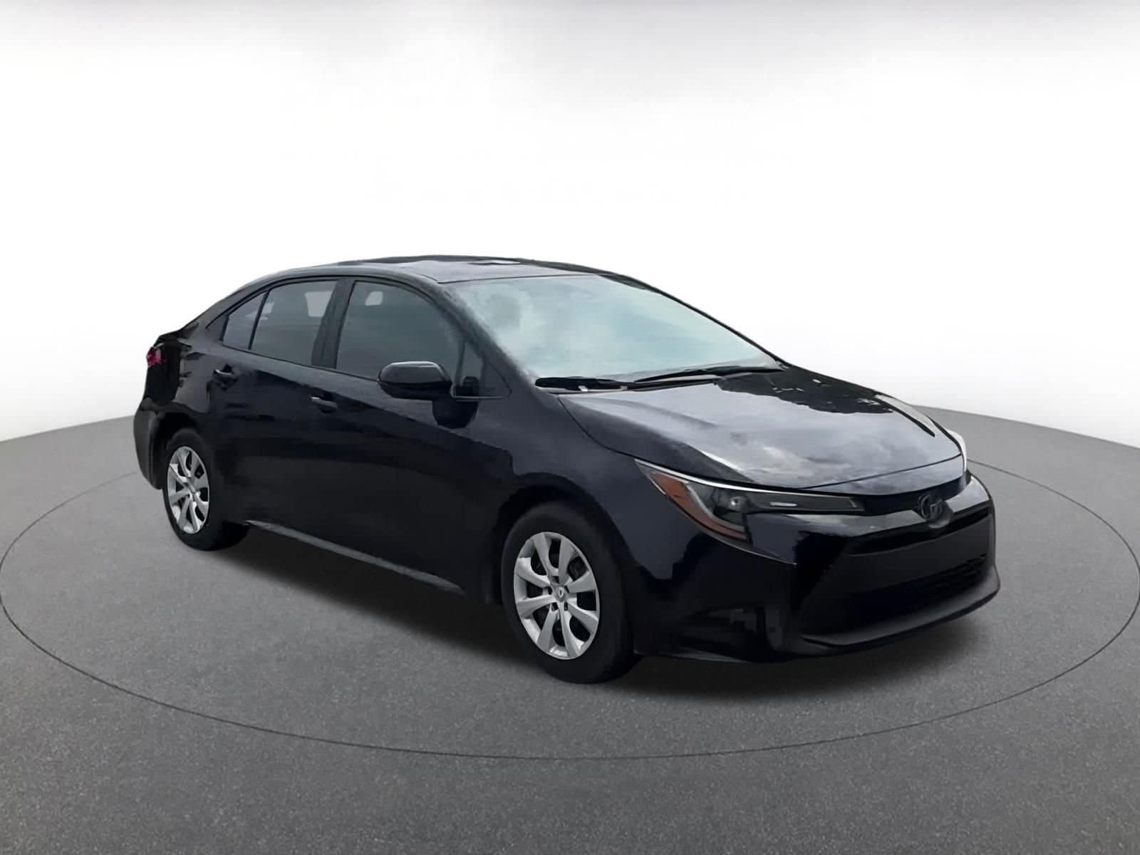 Thumbnail: 2024 Toyota Corolla - 2