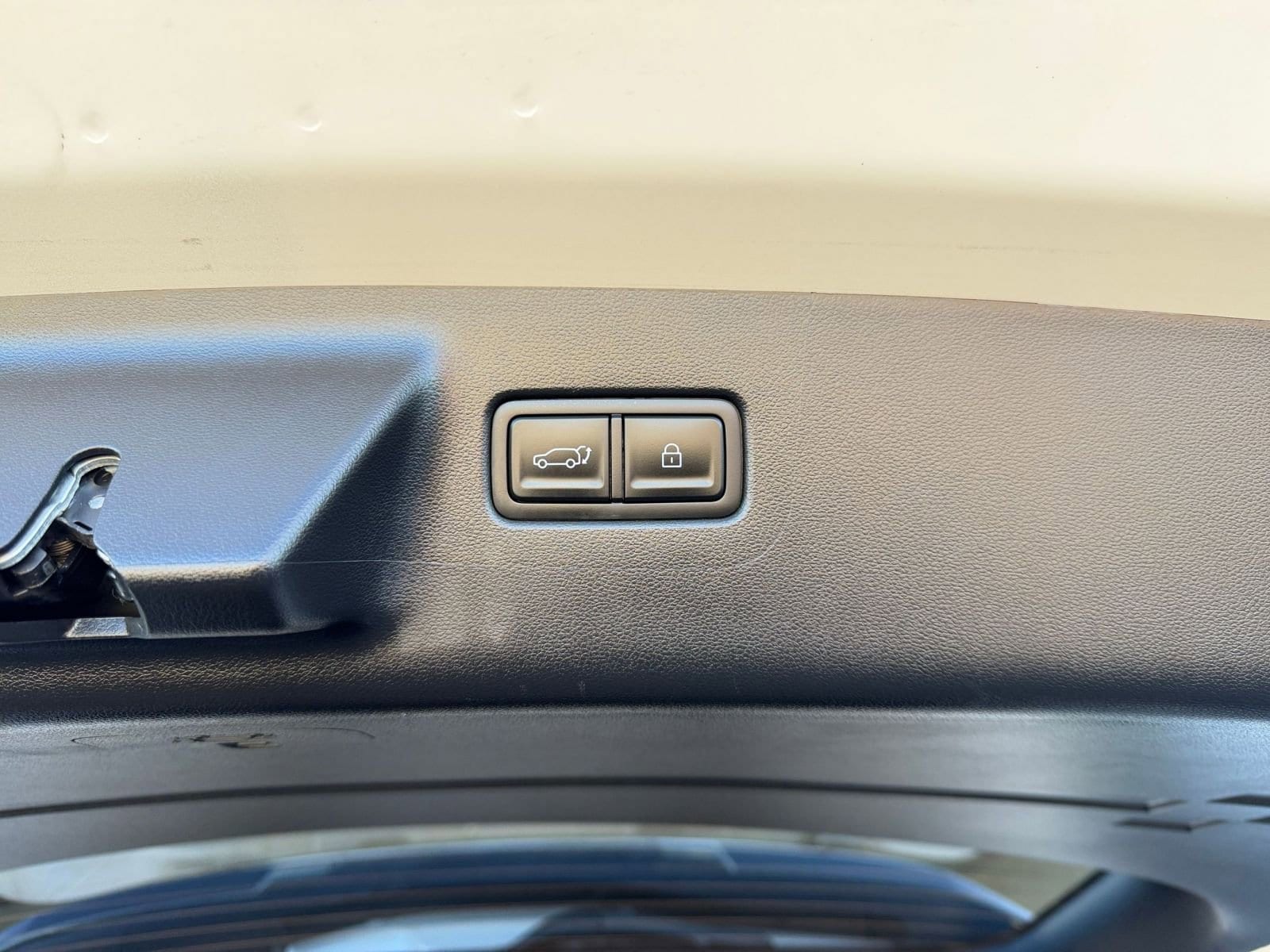 Thumbnail: 2025 Hyundai Santa Fe - 23