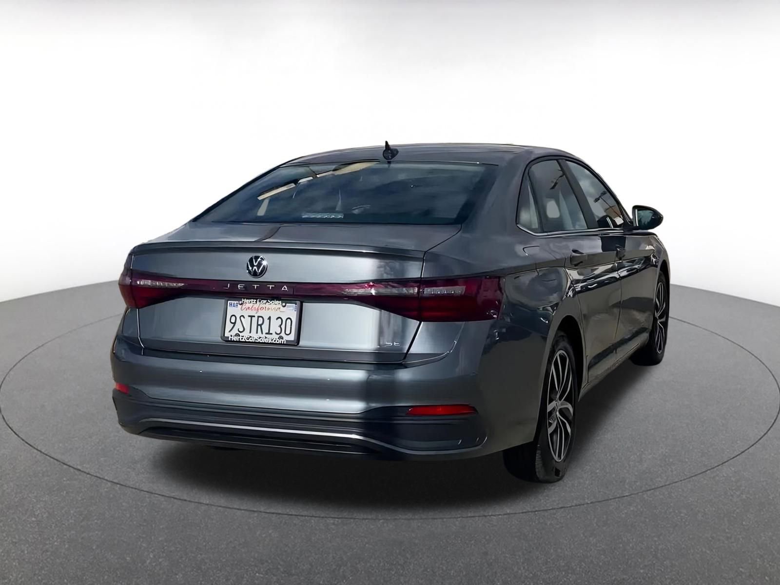 Thumbnail: 2025 Volkswagen Jetta - 14