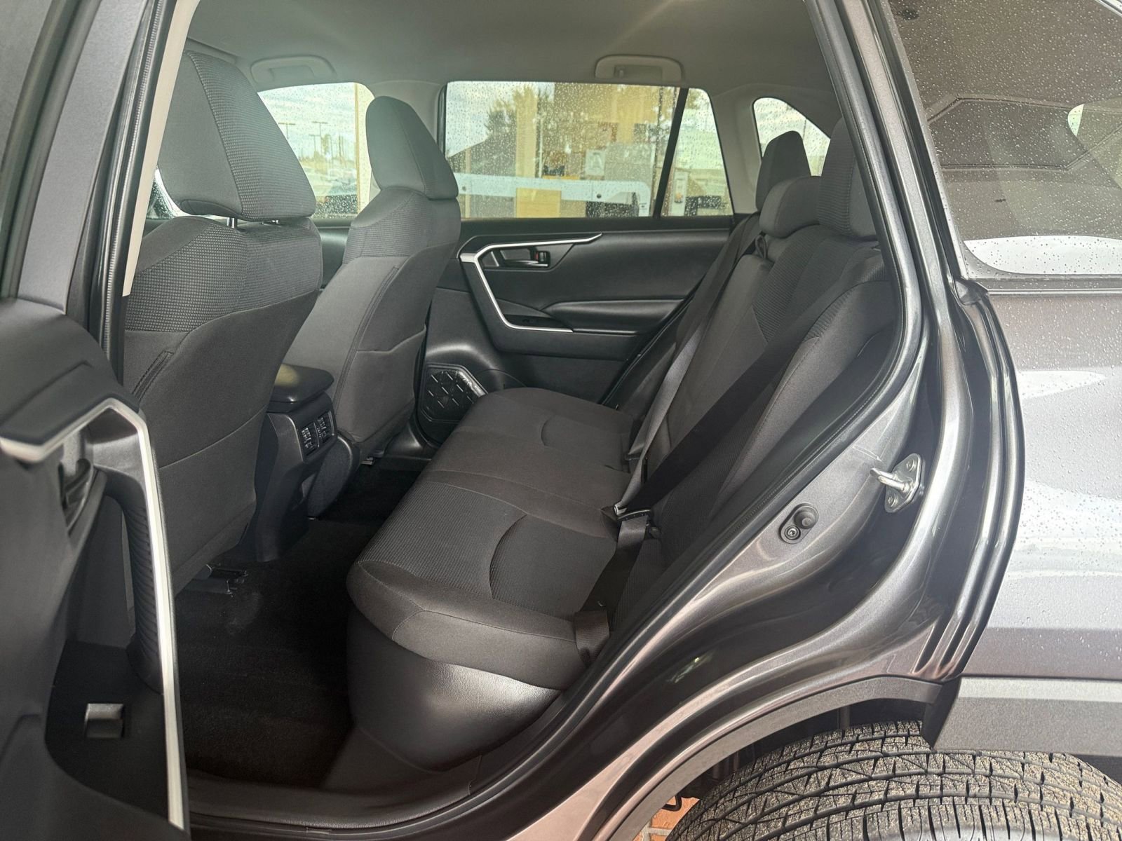 Thumbnail: 2025 Toyota RAV4 - 24