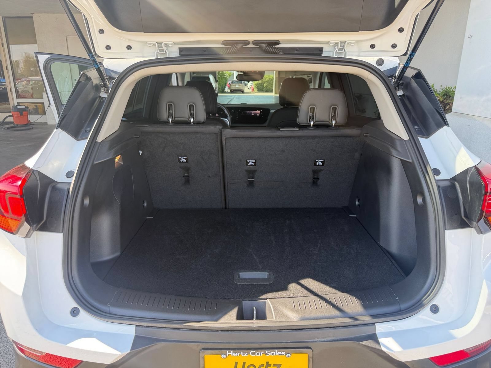 Thumbnail: 2026 Buick Encore GX - 31