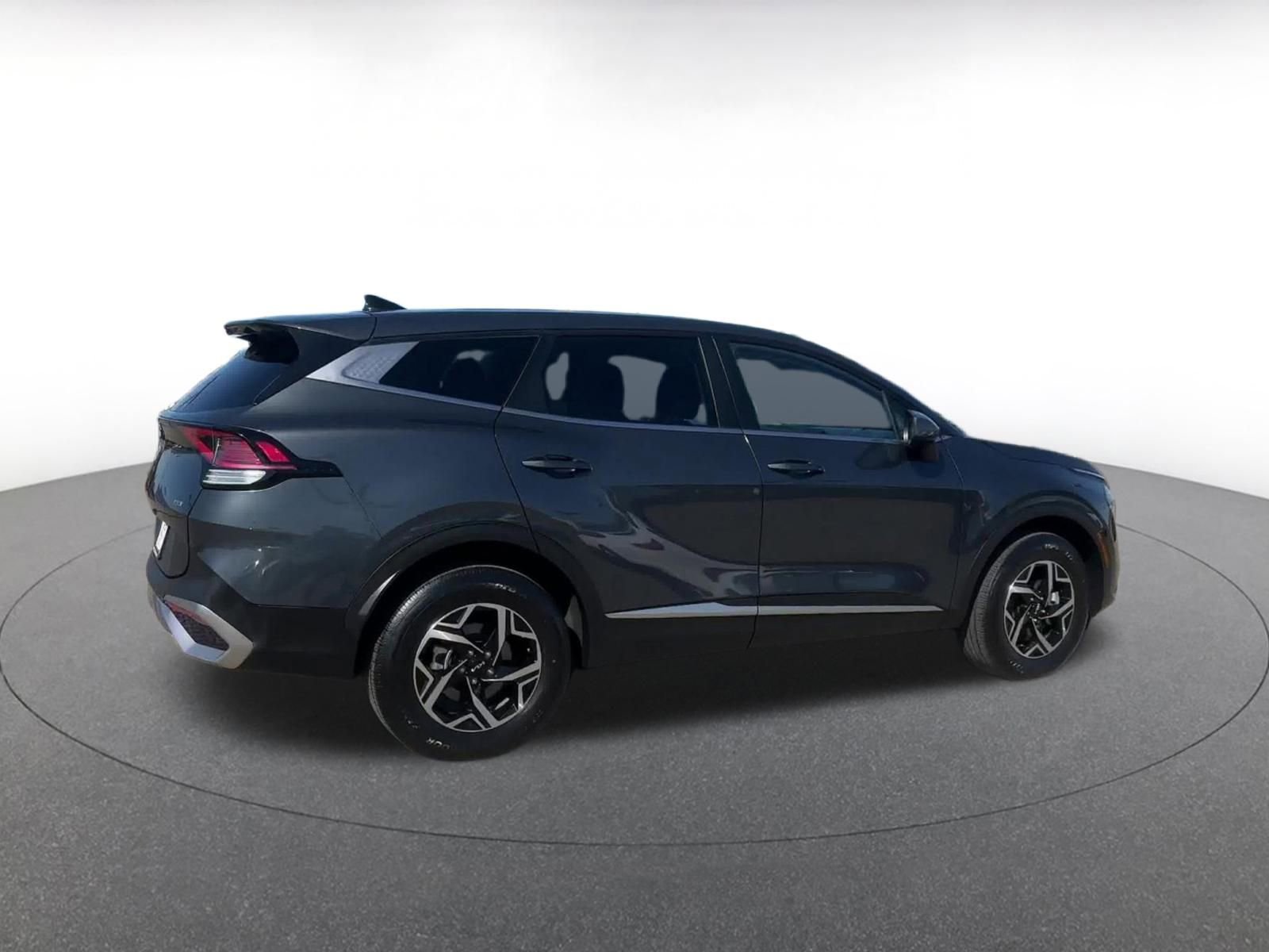 Thumbnail: 2024 Kia Sportage - 15