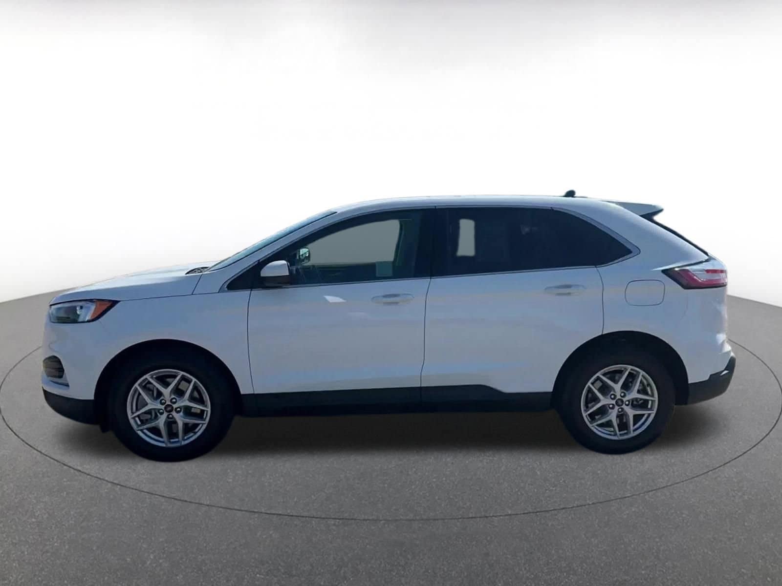 Thumbnail: 2024 Ford Edge - 8