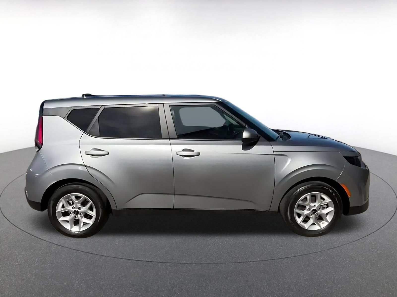 Thumbnail: 2025 Kia Soul - 13