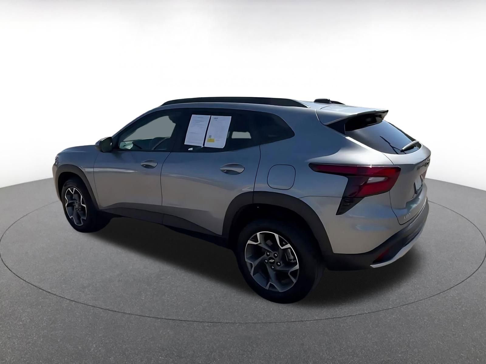 Thumbnail: 2025 Chevrolet Trax - 10