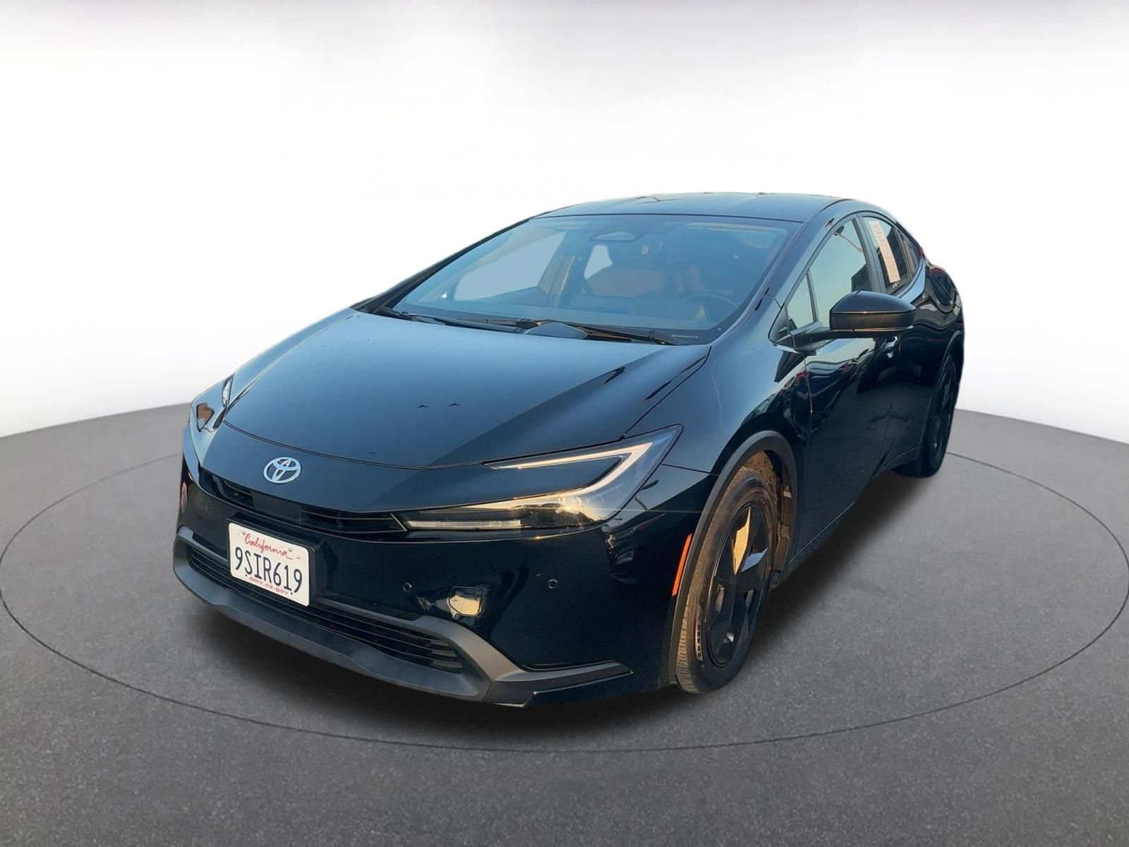 Thumbnail: 2025 Toyota Prius - 3