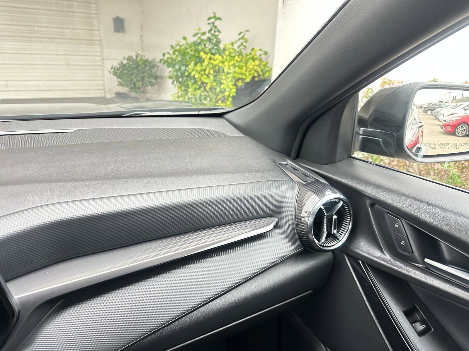 Thumbnail: 2025 Chevrolet Equinox - 35