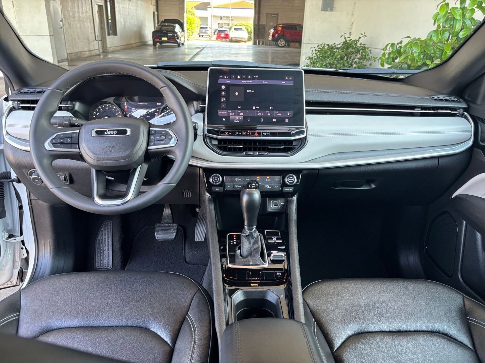 Thumbnail: 2025 Jeep Compass - 34