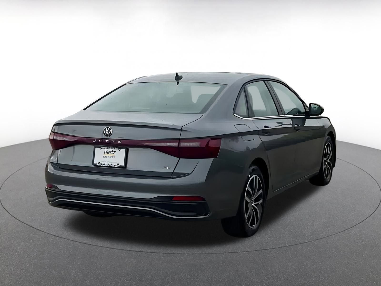 Thumbnail: 2025 Volkswagen Jetta - 14