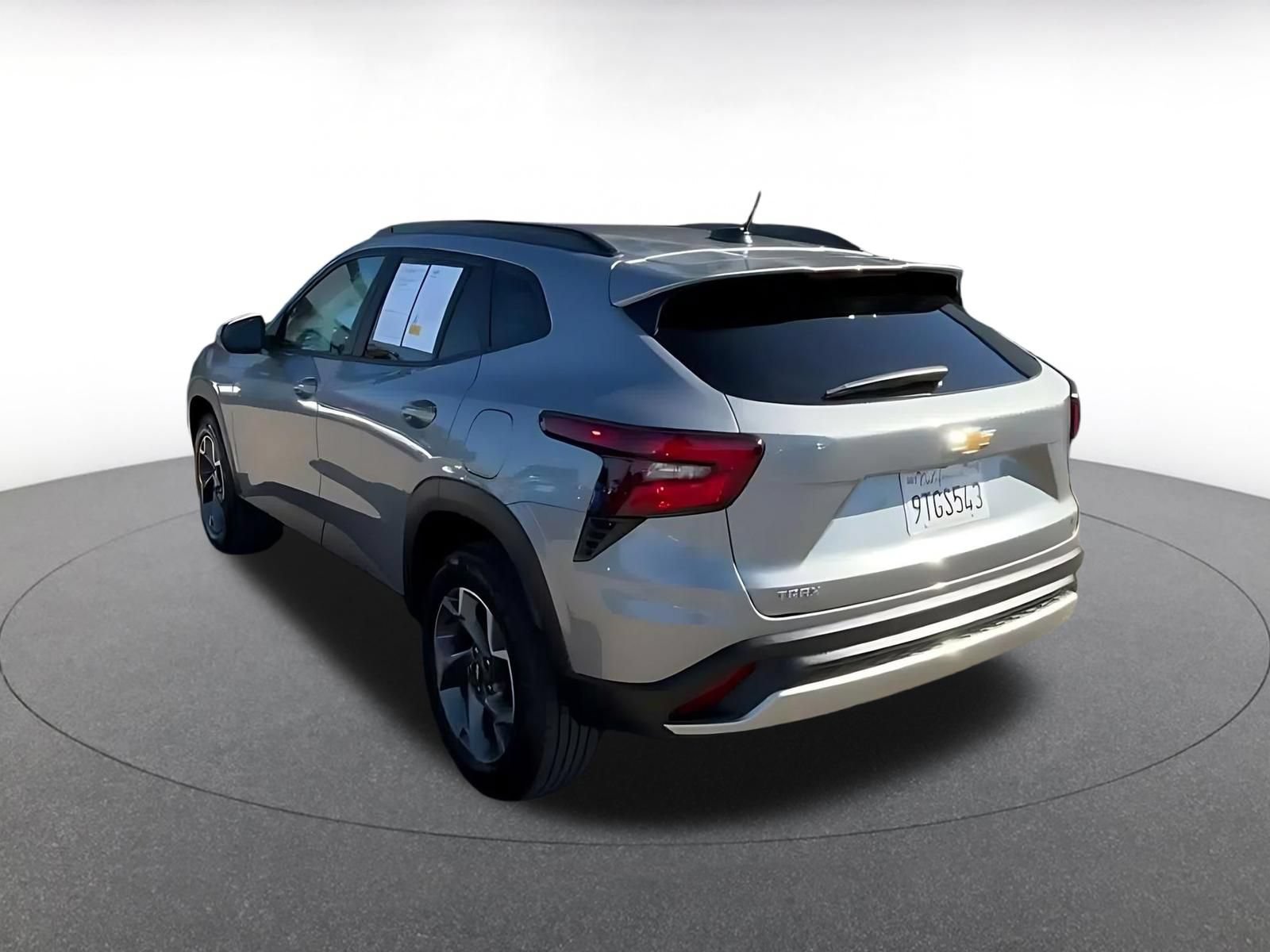 Thumbnail: 2025 Chevrolet Trax - 10