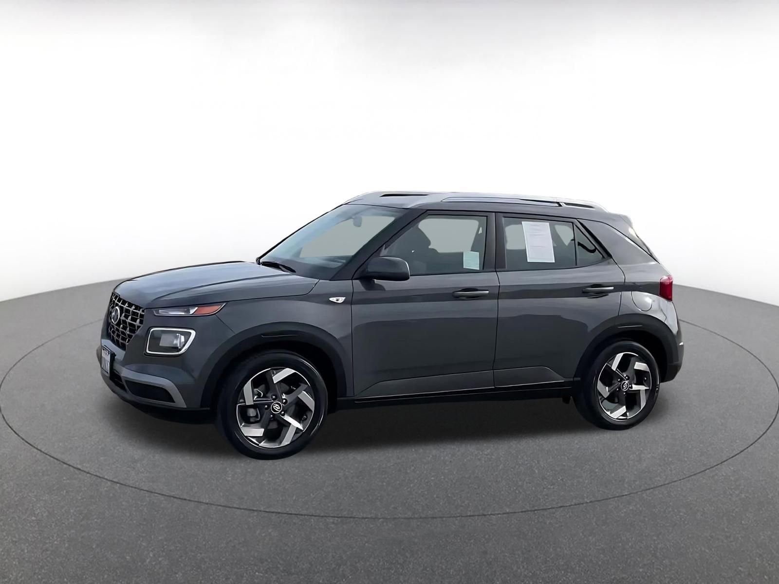 Thumbnail: 2025 Hyundai Venue - 8