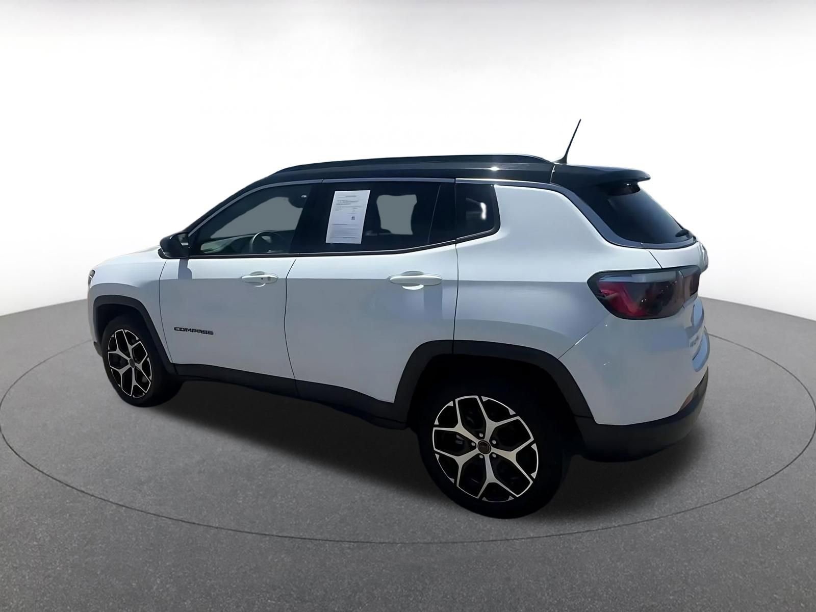 Thumbnail: 2025 Jeep Compass - 10