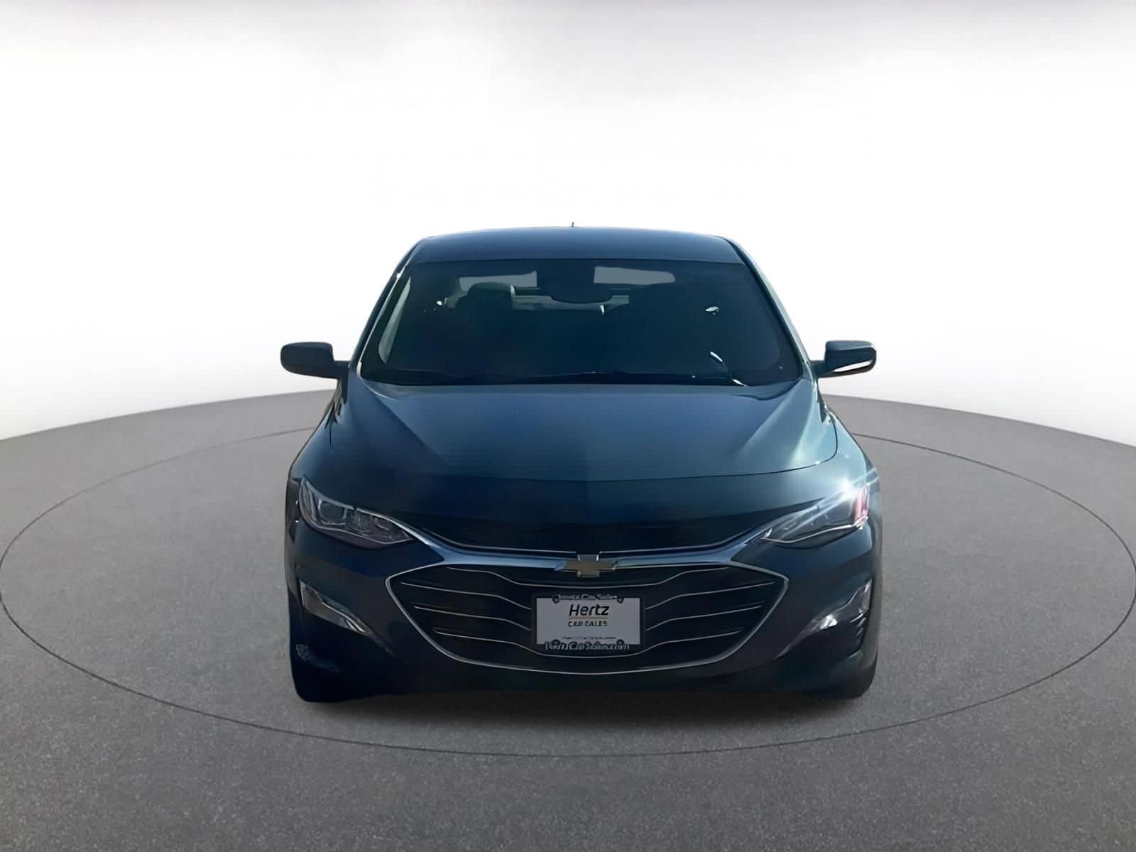 Thumbnail: 2024 Chevrolet Malibu - 3