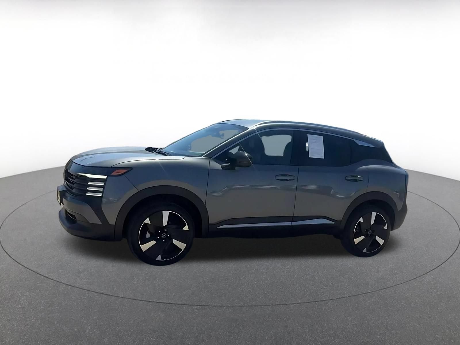 Thumbnail: 2026 Nissan Kicks - 9