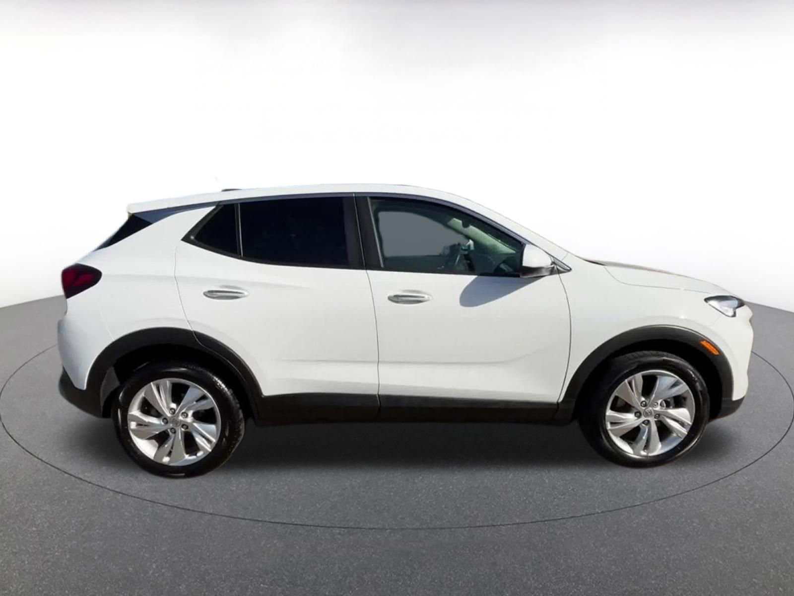 Thumbnail: 2025 Buick Encore GX - 16