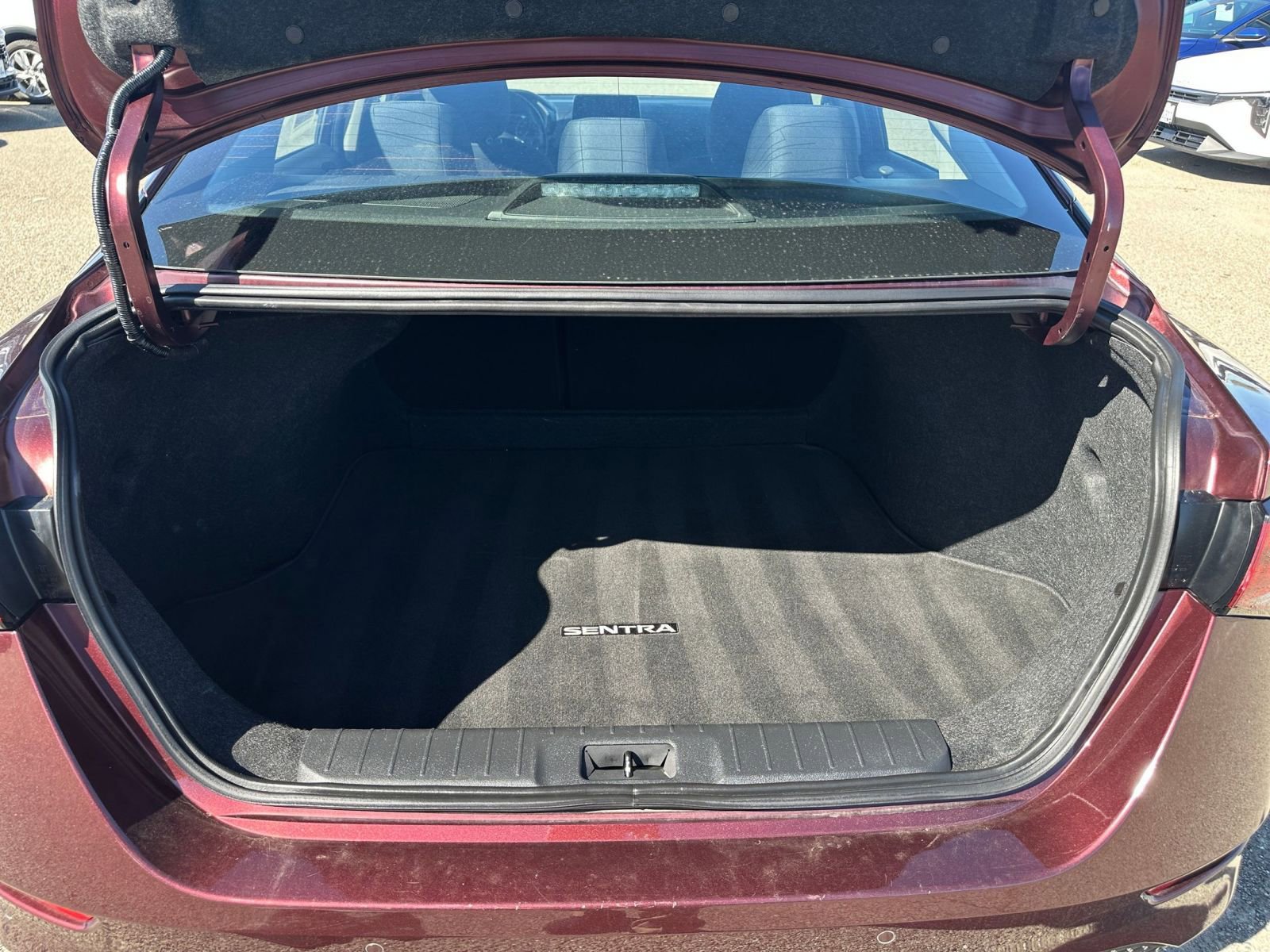 Thumbnail: 2025 Nissan Sentra - 31