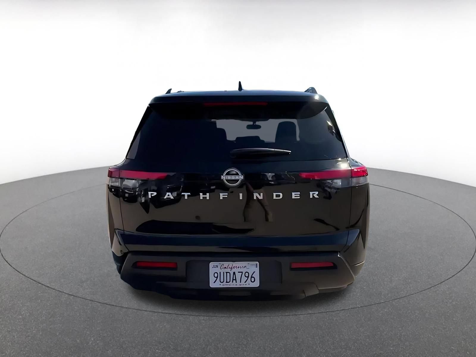 Thumbnail: 2025 Nissan Pathfinder - 12