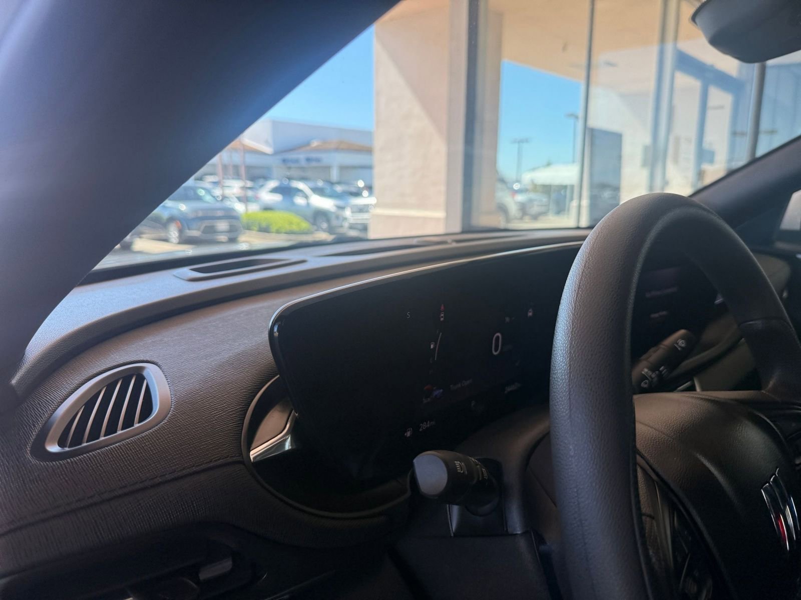 Thumbnail: 2025 Buick Envista - 35