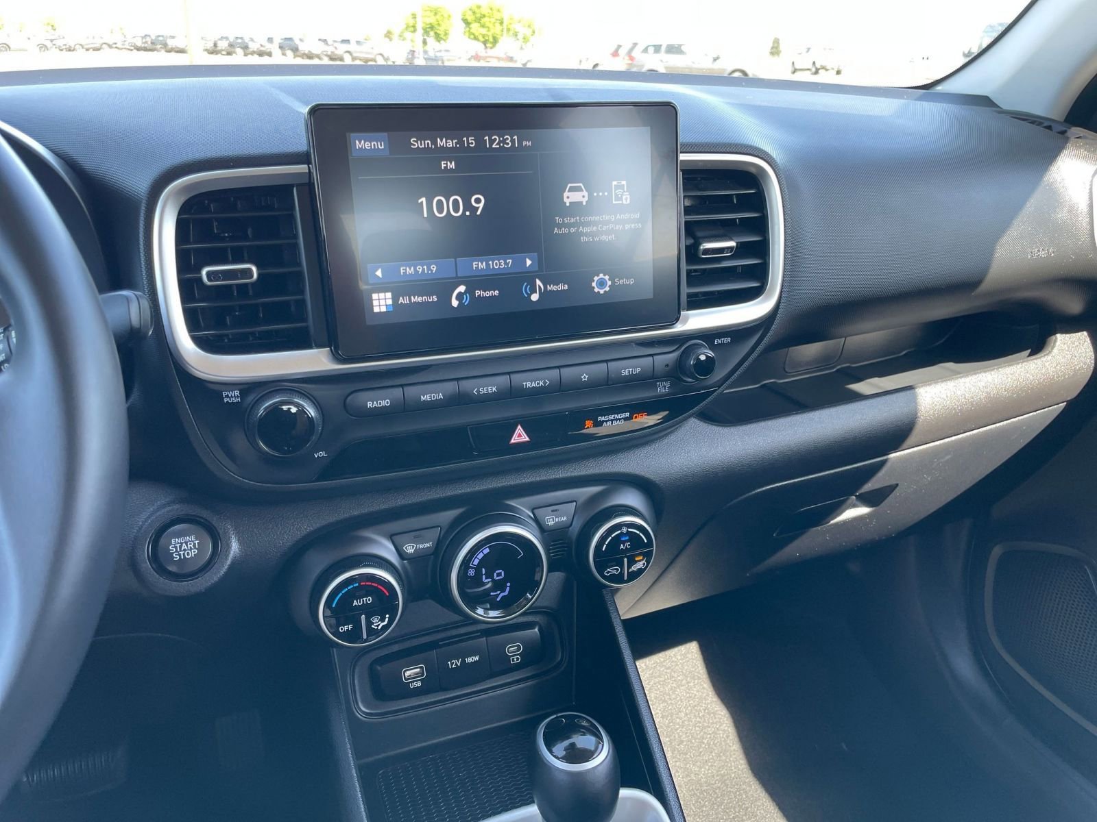 Thumbnail: 2025 Hyundai Venue - 17