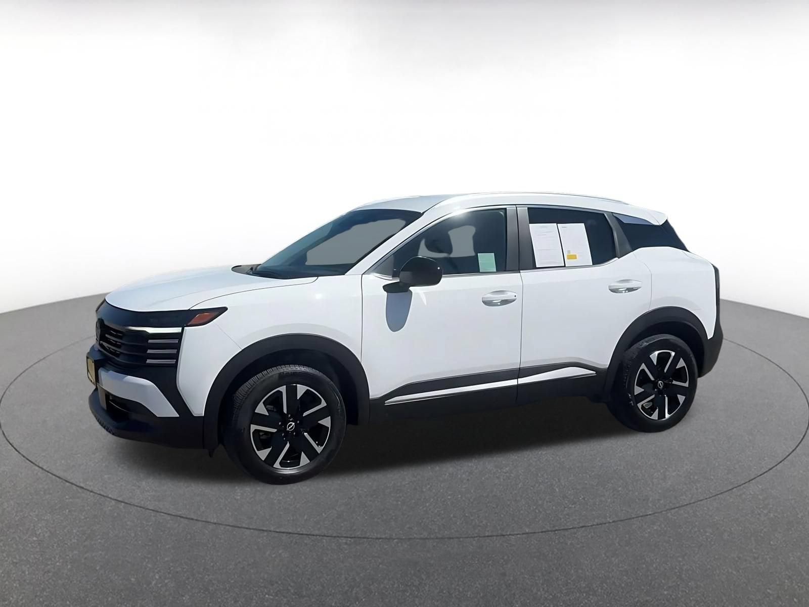 Thumbnail: 2026 Nissan Kicks - 8