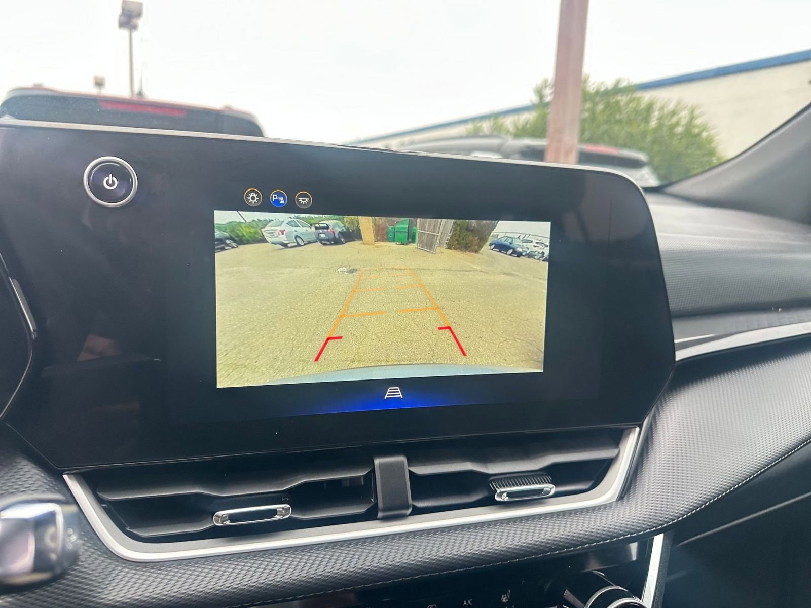 Thumbnail: 2025 Chevrolet Equinox - 17