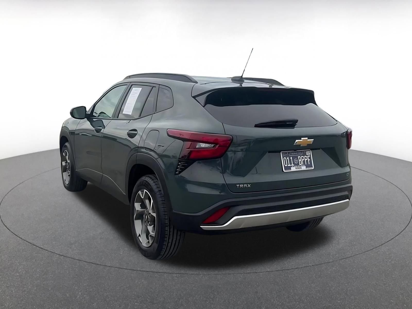 Thumbnail: 2025 Chevrolet Trax - 11