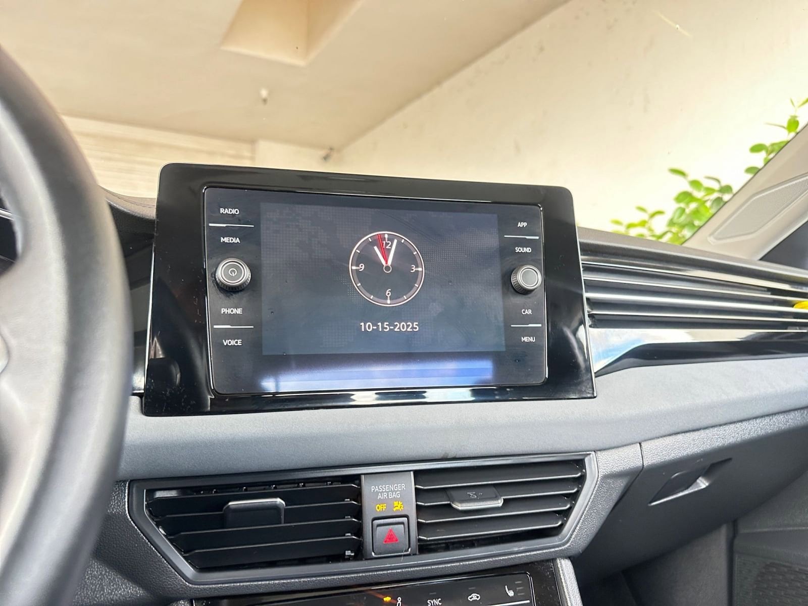 Thumbnail: 2025 Volkswagen Jetta - 27