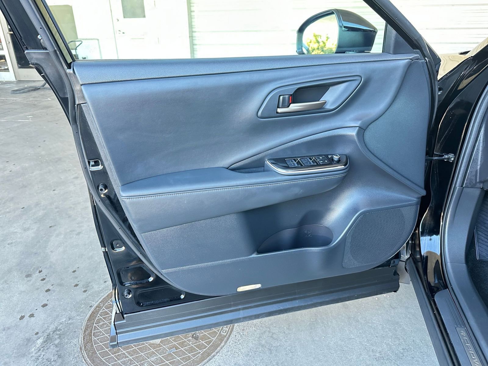 Thumbnail: 2025 Toyota Crown - 20