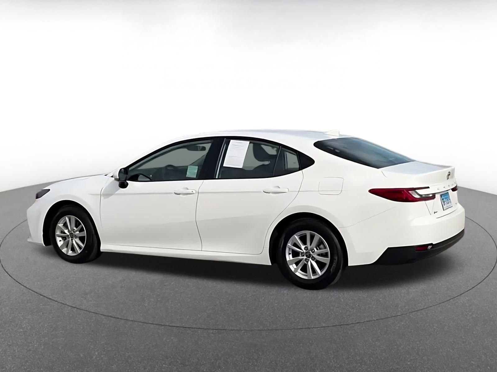 Thumbnail: 2025 Toyota Camry - 10