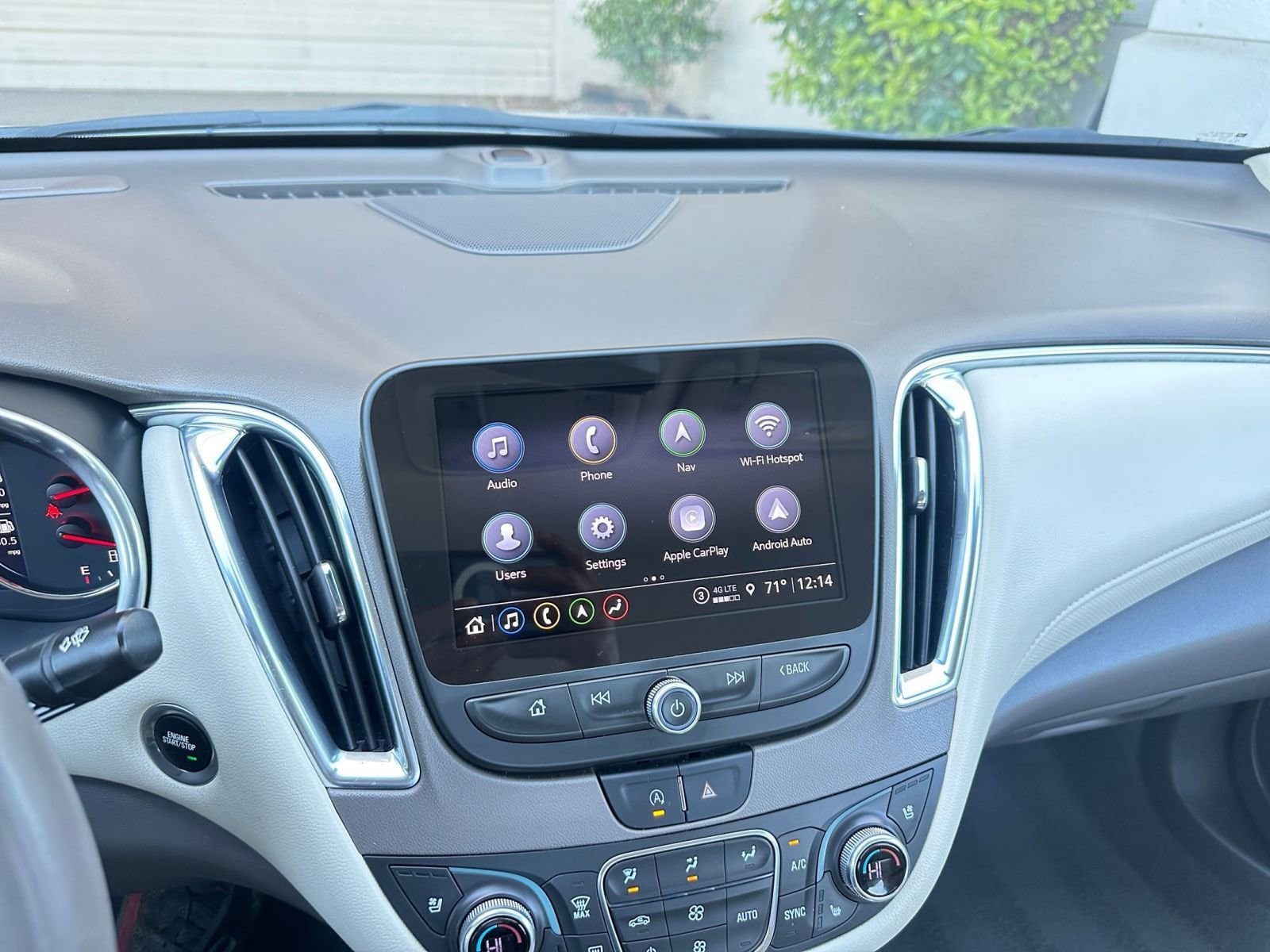 Thumbnail: 2024 Chevrolet Malibu - 21