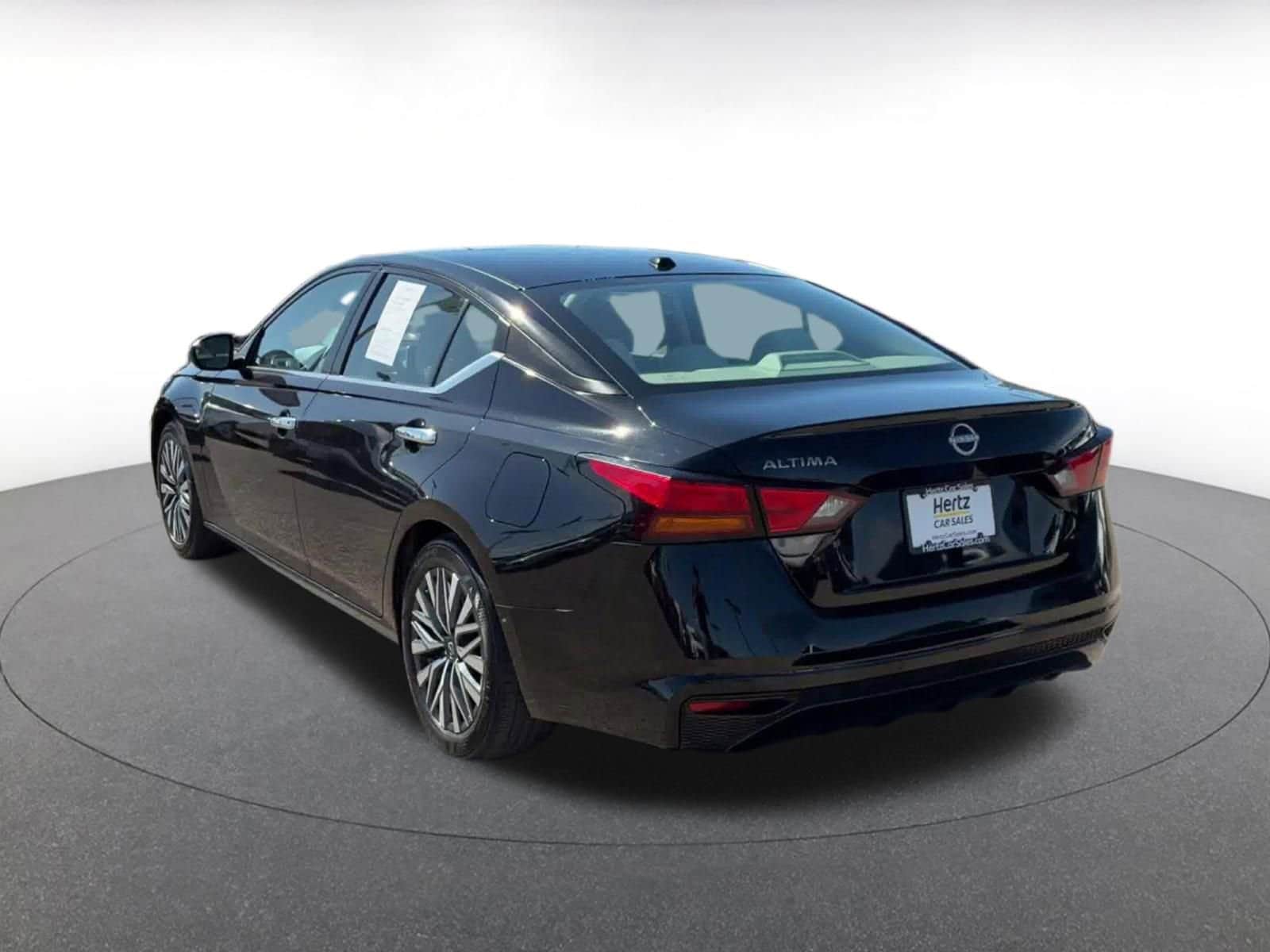 Thumbnail: 2025 Nissan Altima - 11