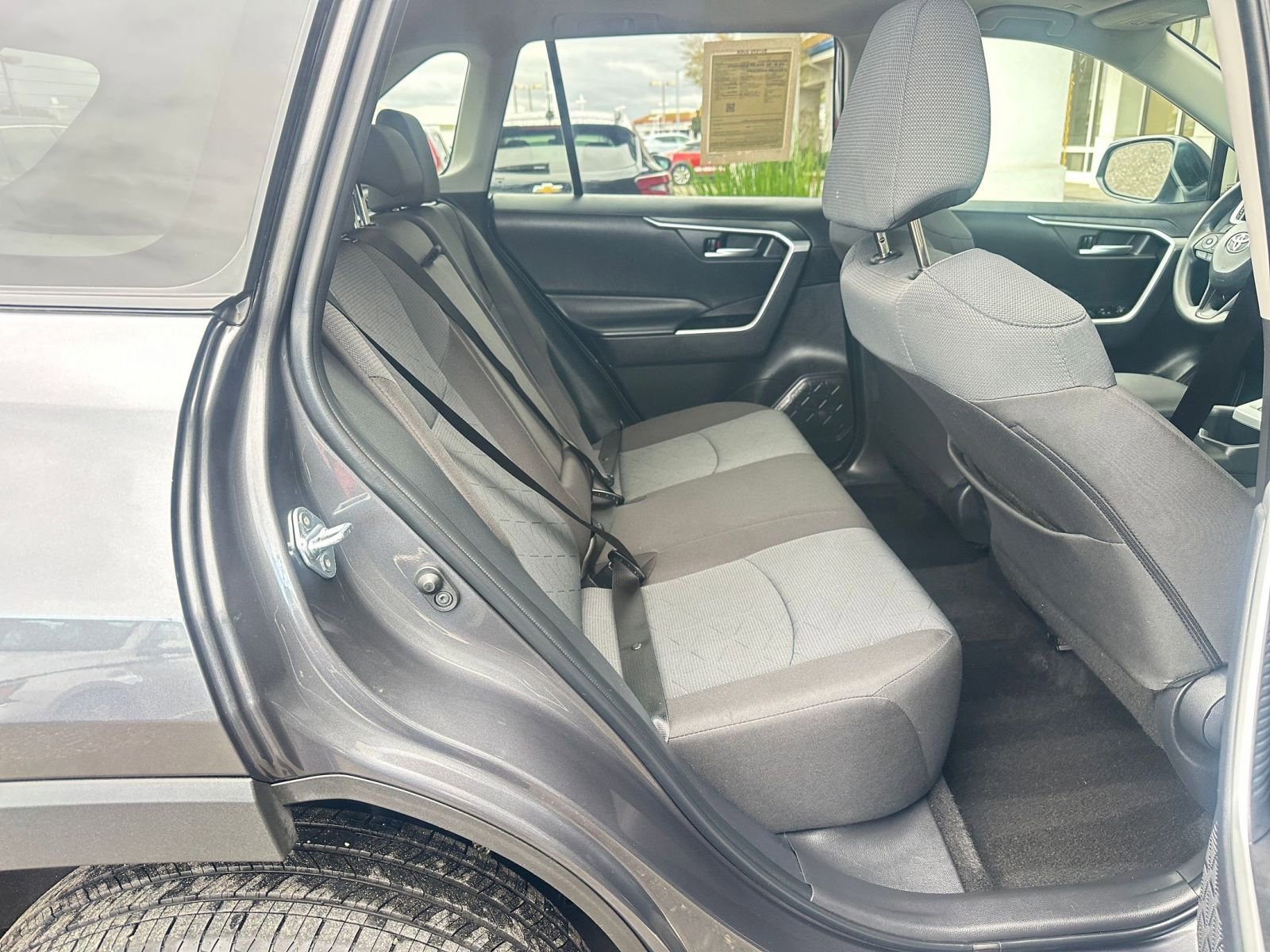 Thumbnail: 2025 Toyota RAV4 - 25