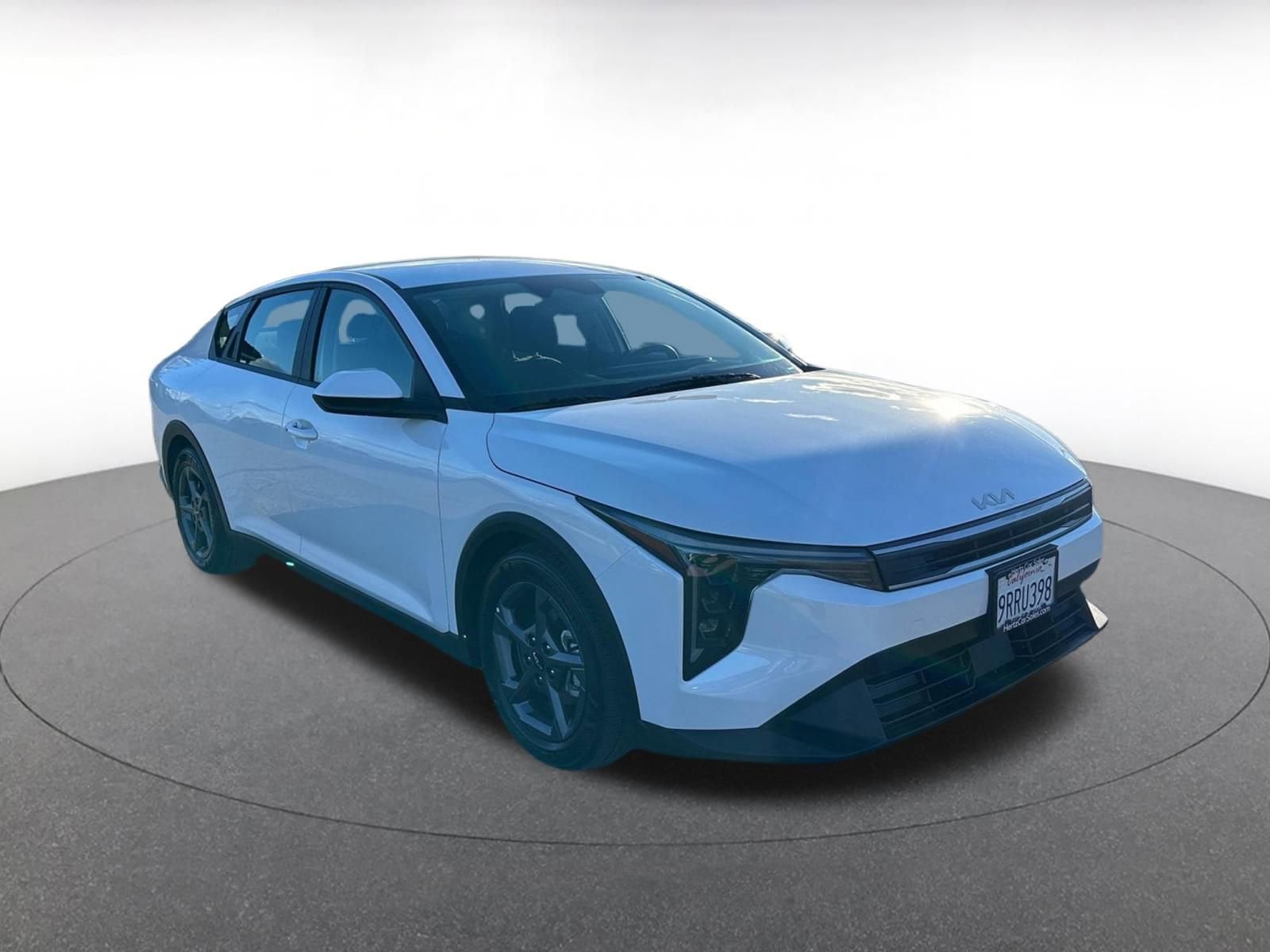 Thumbnail: 2025 Kia K4 - 1
