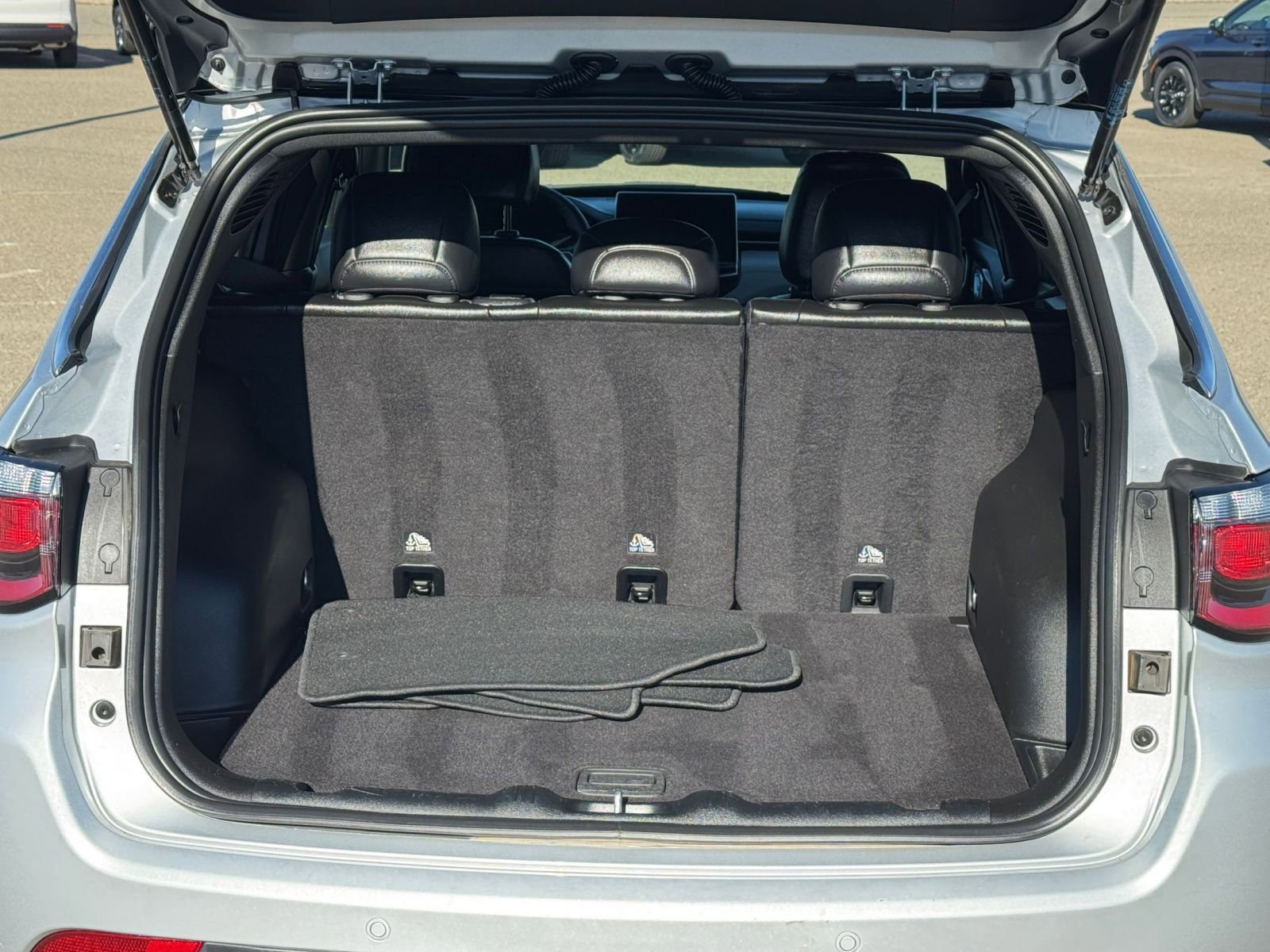 Thumbnail: 2025 Jeep Compass - 32