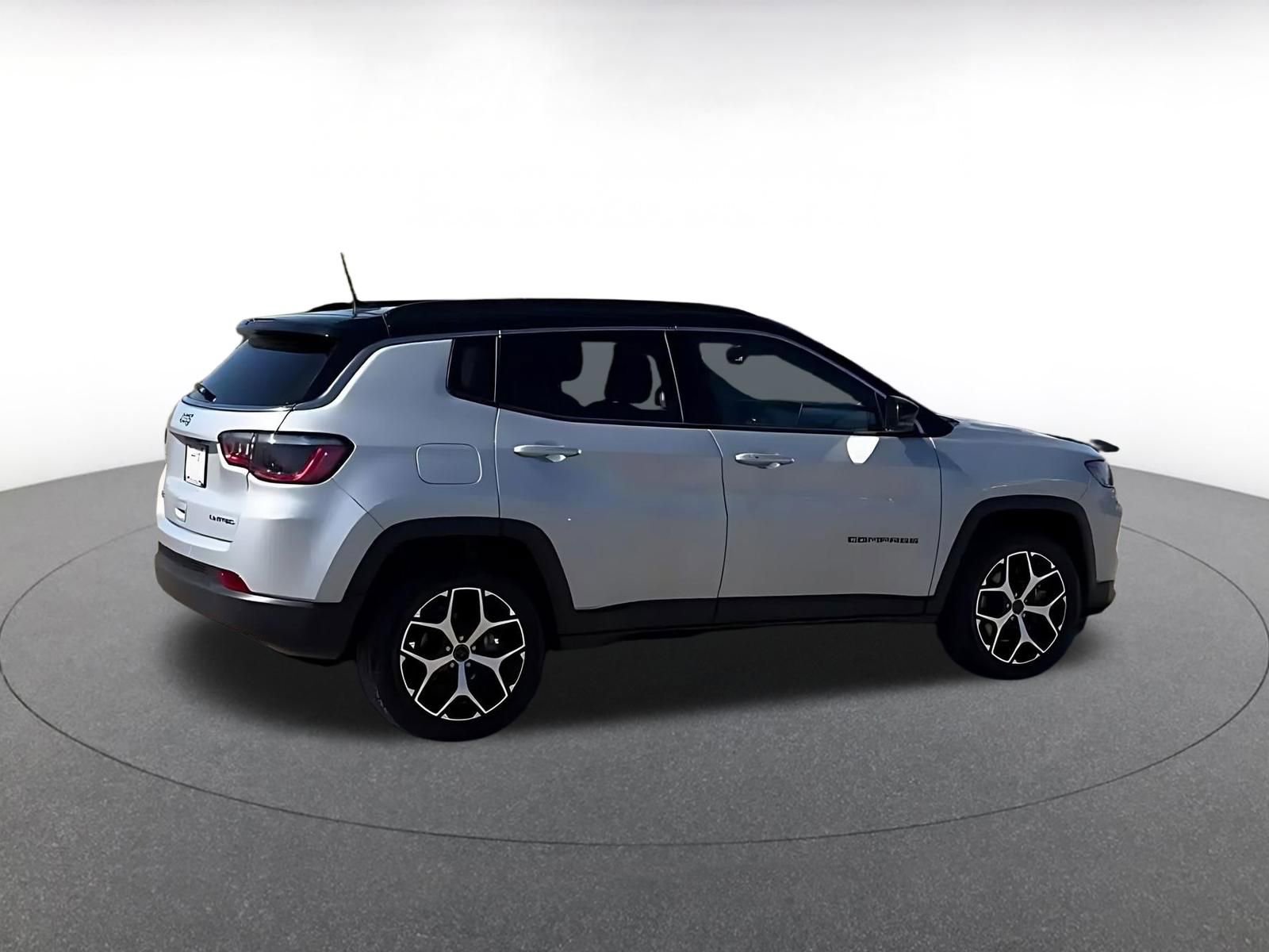 Thumbnail: 2025 Jeep Compass - 15