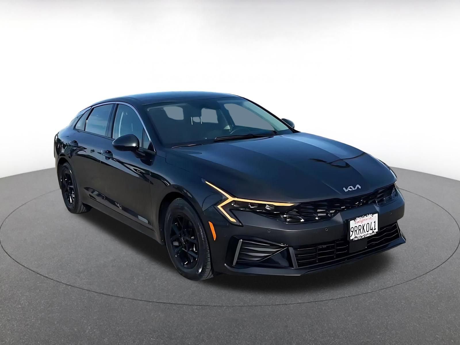 Thumbnail: 2025 Kia K5 - 3