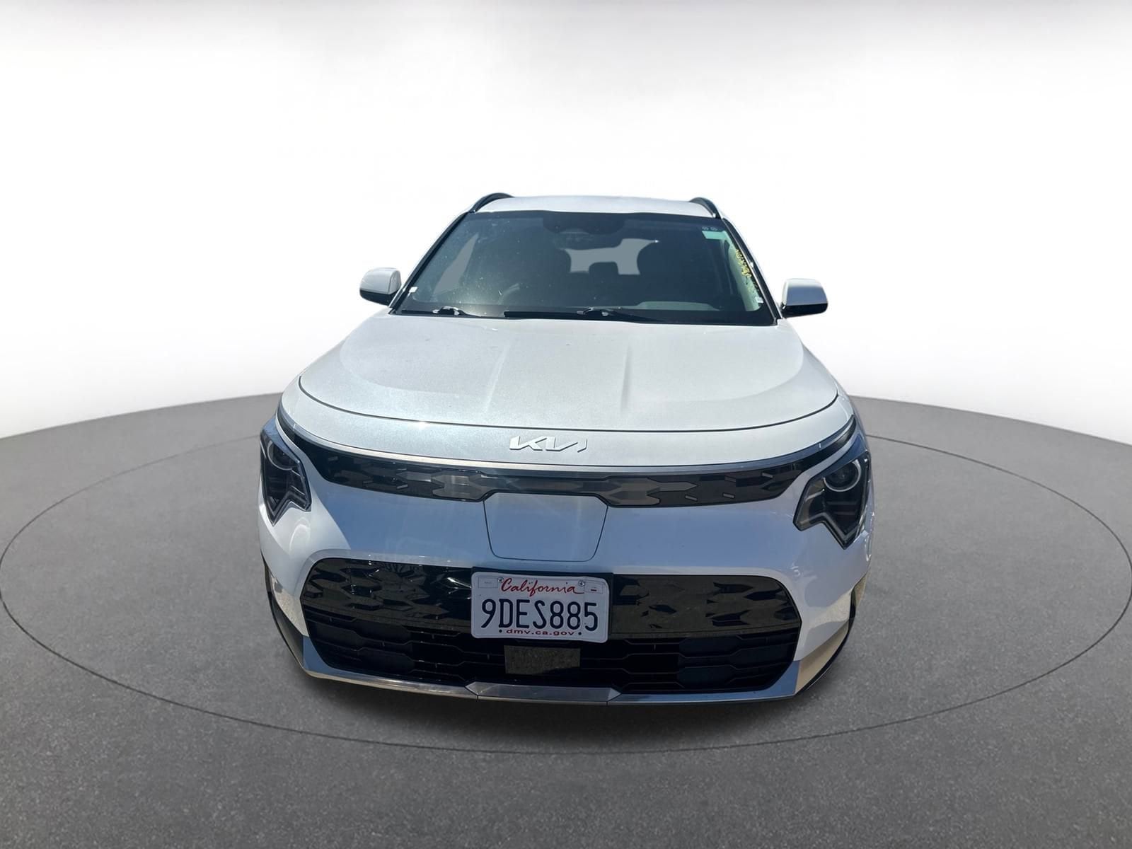 Thumbnail: 2023 Kia Niro - 2